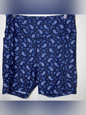 Lands' End Navy Paisley Bike Shorts
